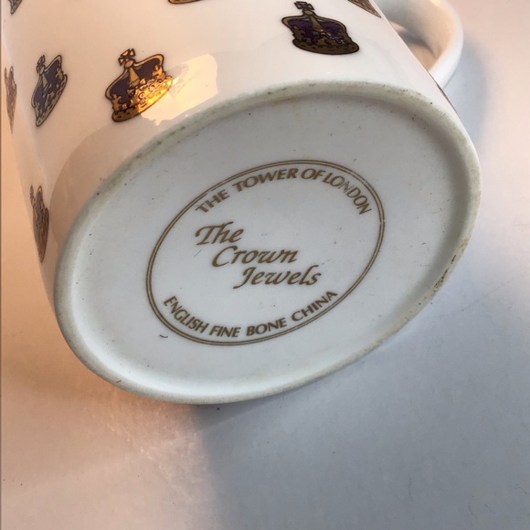 Tower of London Crown Jewels Coffee Tea Cup - Picture 4 of 4
